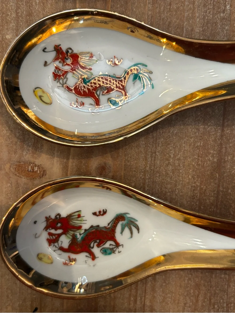 Decorative Golden Dragon Porcelain Hand Painted Spoon Set Gold-Trim White (5)